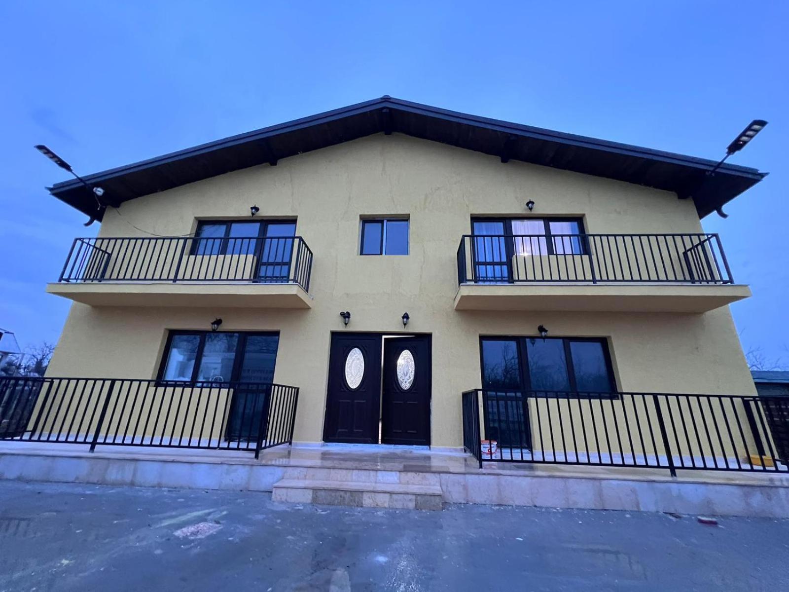 Casa Privata Airport Bucharest Therme Bucharest 발로테슈티 외부 사진