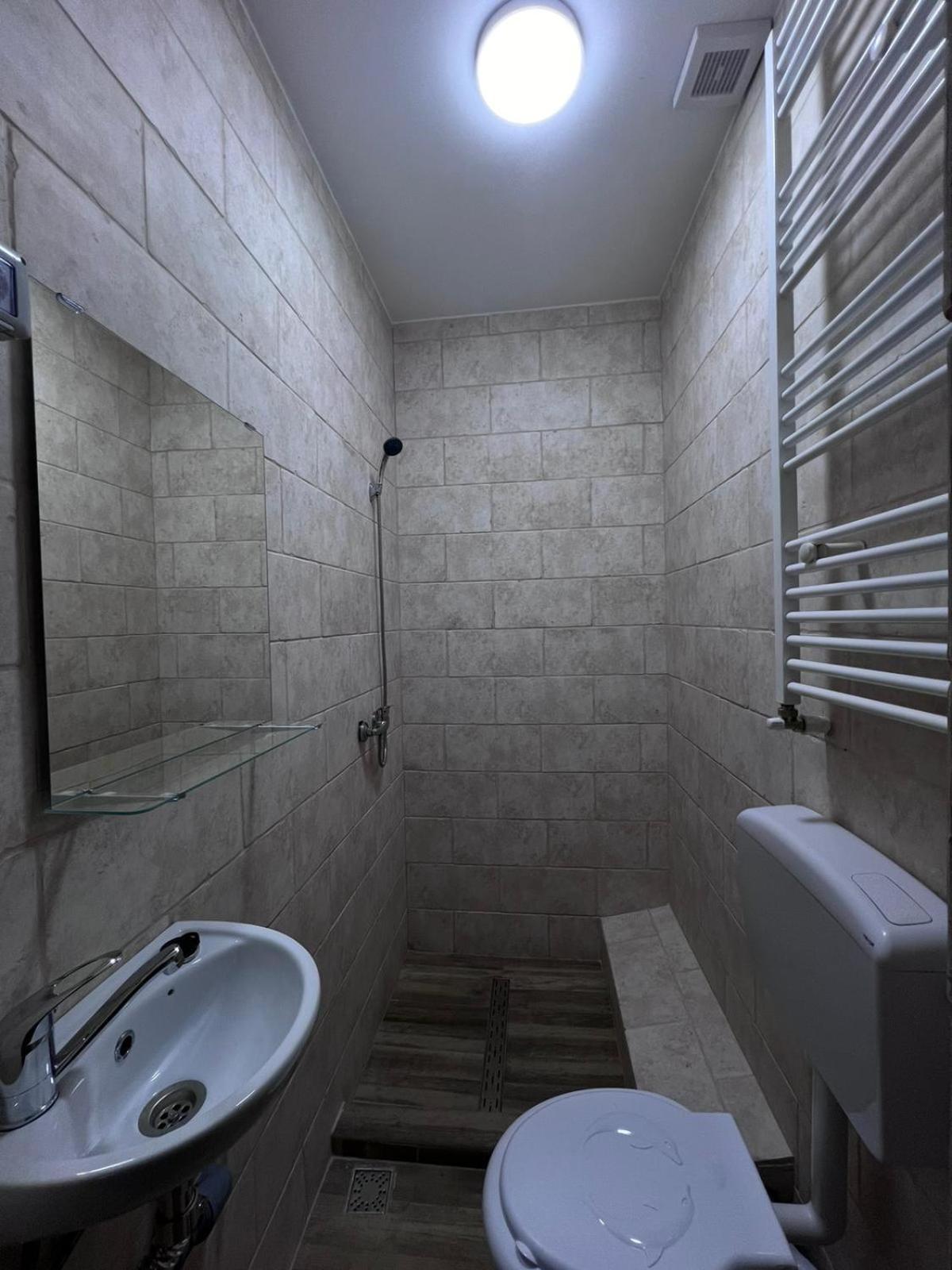 Casa Privata Airport Bucharest Therme Bucharest 발로테슈티 외부 사진