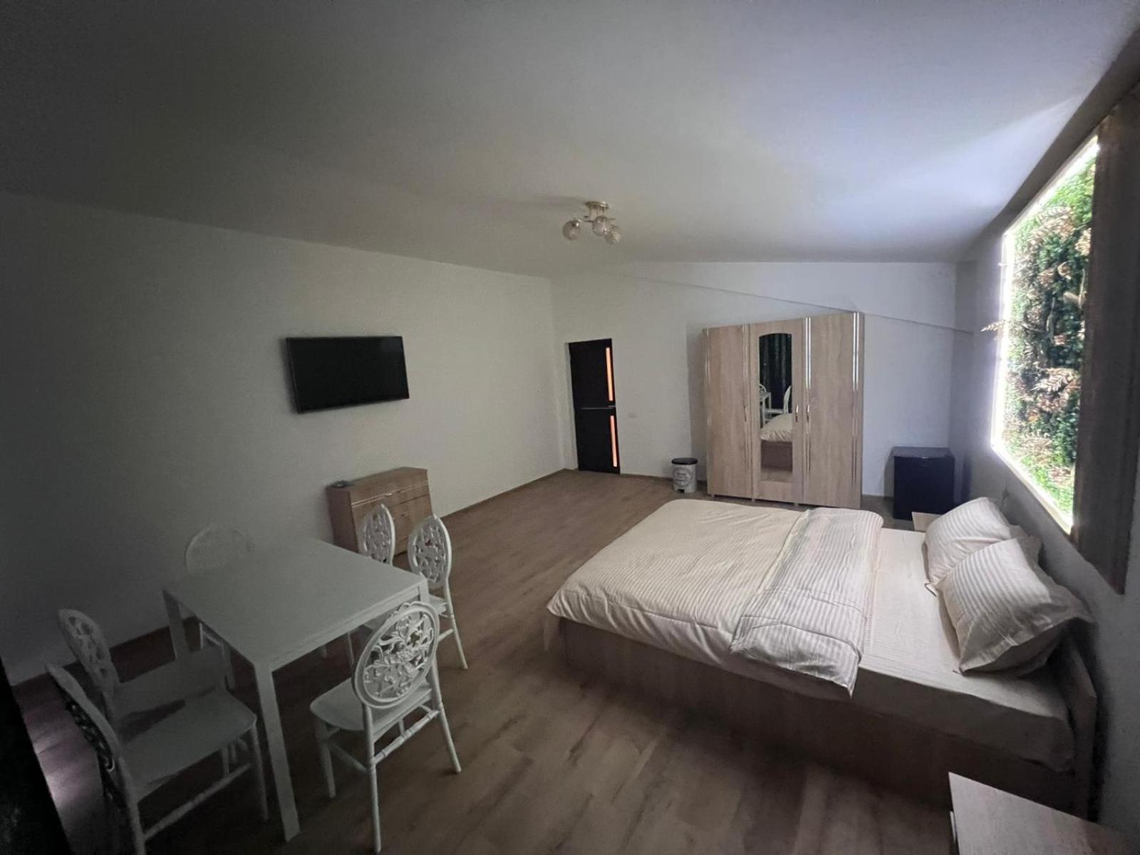 Casa Privata Airport Bucharest Therme Bucharest 발로테슈티 외부 사진